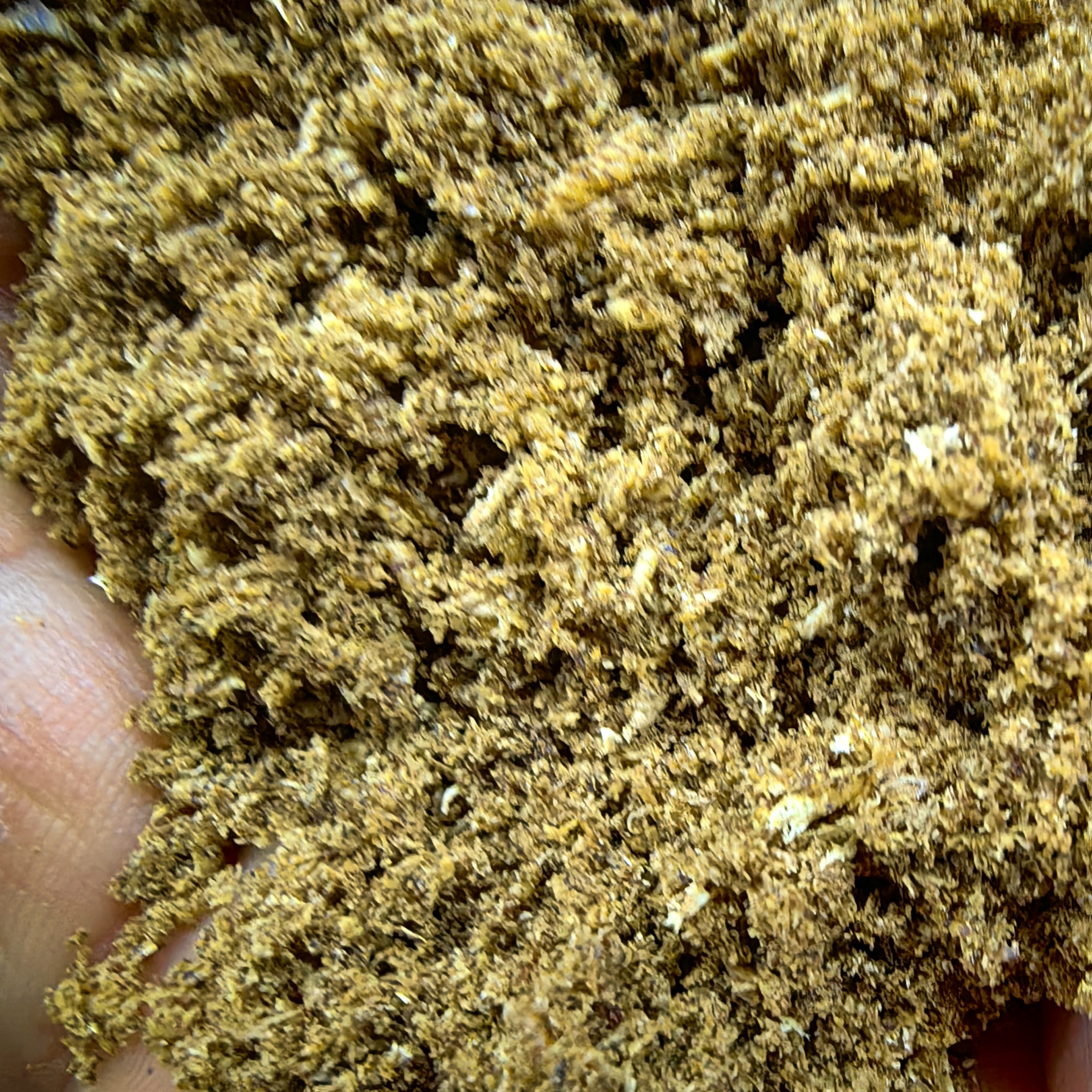 海南红骨凹身高油车珠粉。