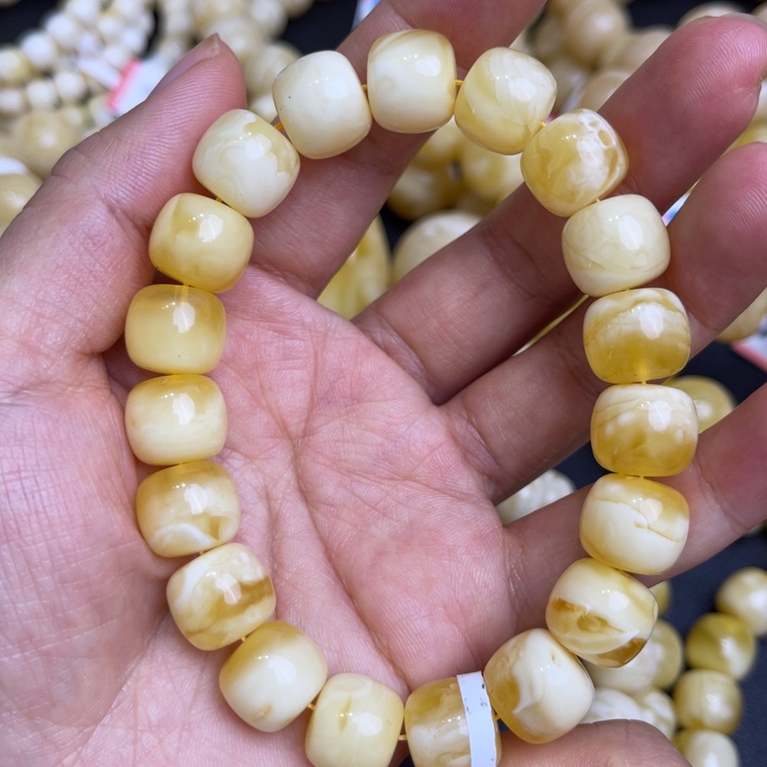 裸石琥珀未镶嵌微瑕12