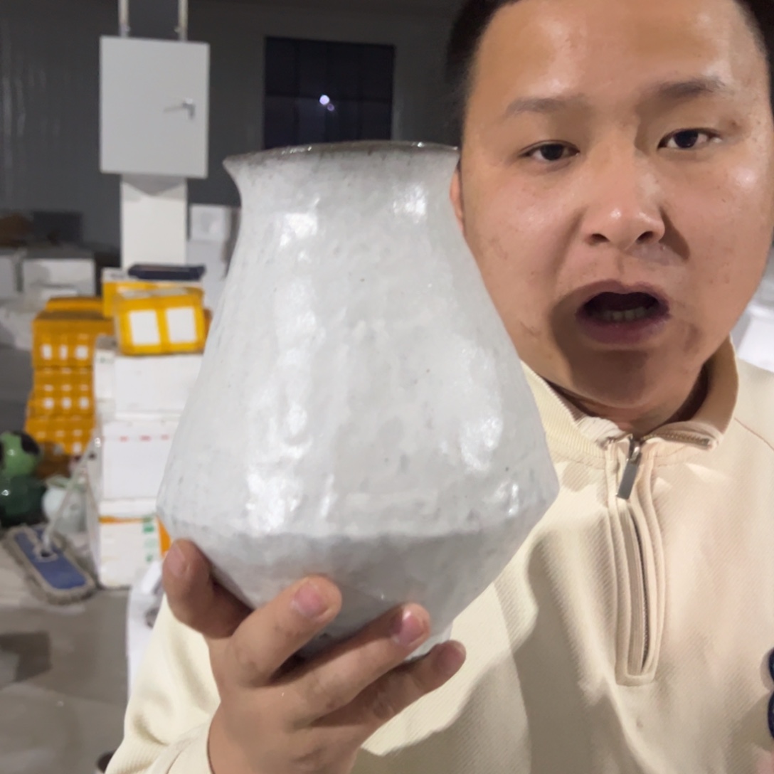 陶瓷我们都在努力着改变生活中