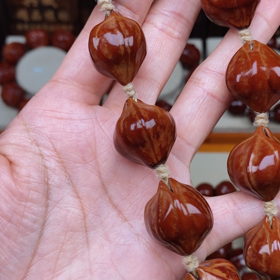 付***师橄榄核吊坠素核素核