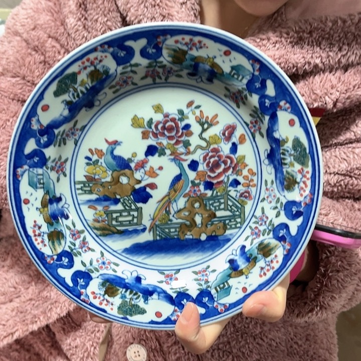 瓷片///////////直径21.5厘米。配支架。