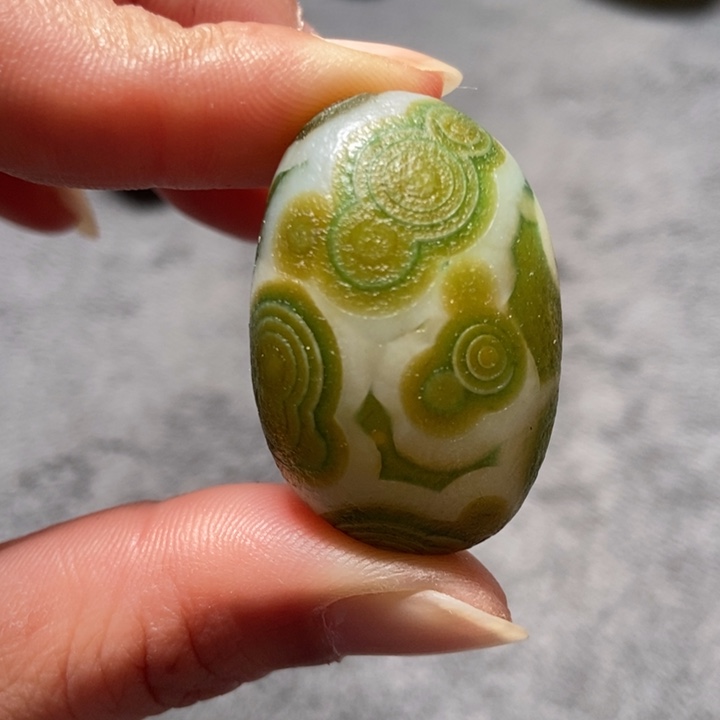 玛瑙/玉髓未镶嵌珠宝奇石