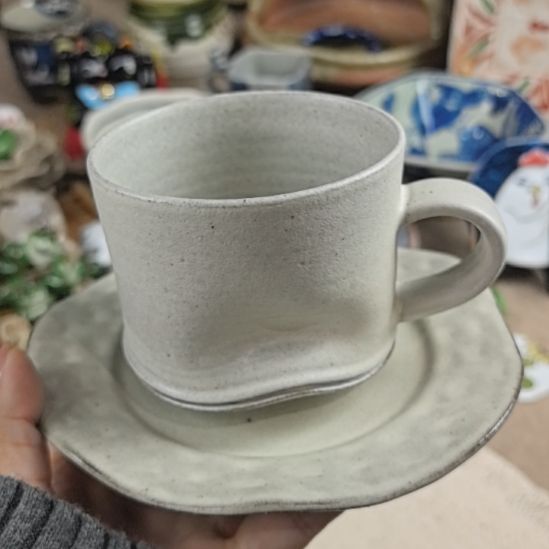 瓷片哈哈哈哈哈哈哈哈哈哈