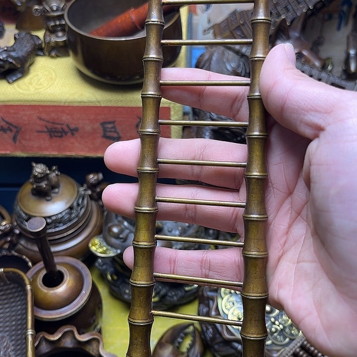 精美铜器点击下单