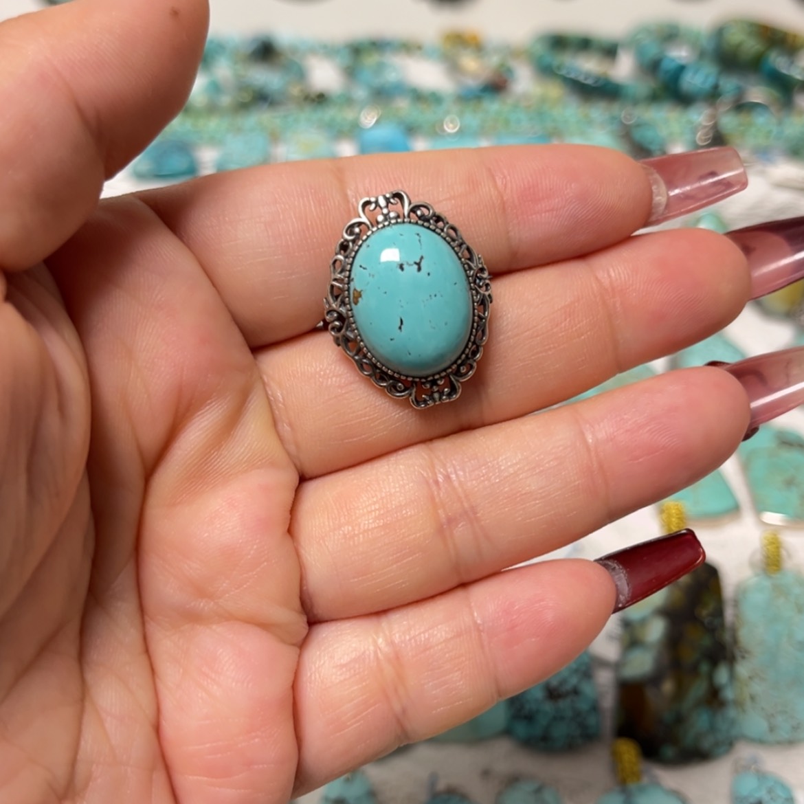 【闪购商品】未镶嵌绿松石珠宝奇石一*