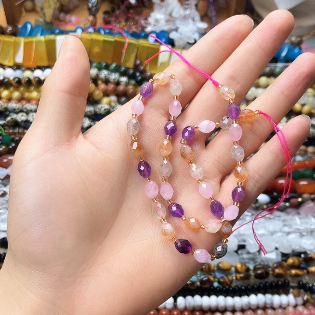 玛瑙/玉髓未镶嵌珠宝半成品6×8多宝米珠一条