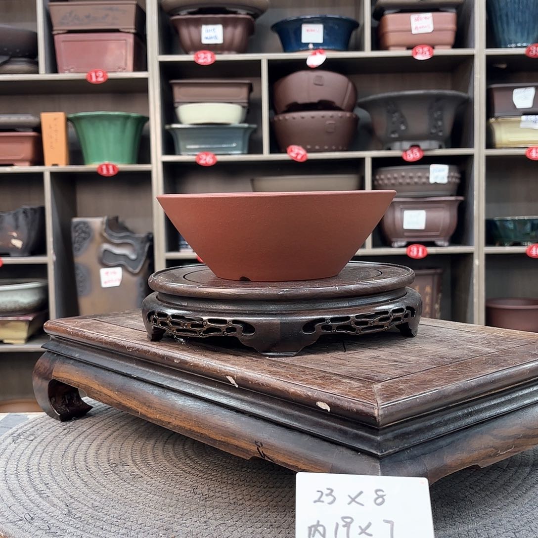 紫砂花盆心*紫砂的颜色很好看