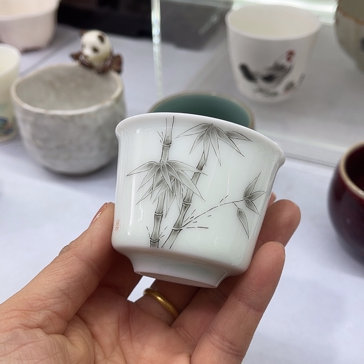 瓷片福利待遇多多哦哦哦