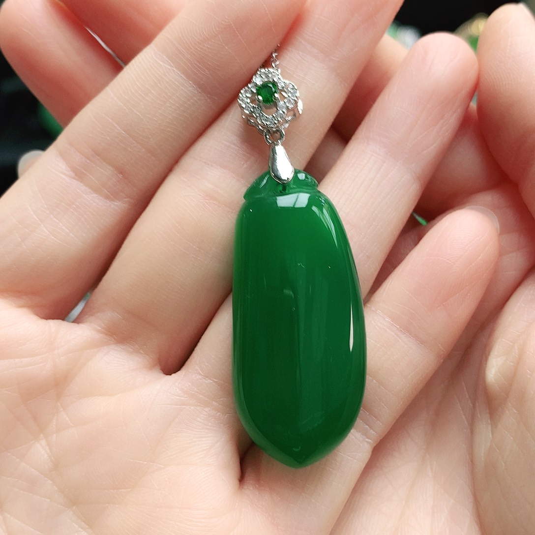 玛瑙/玉髓吊坠未镶嵌