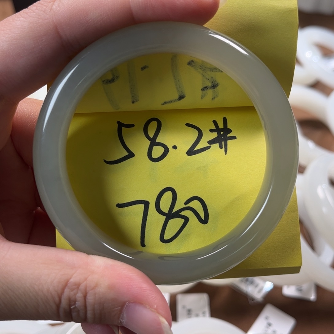 和田玉手镯未镶嵌58.2