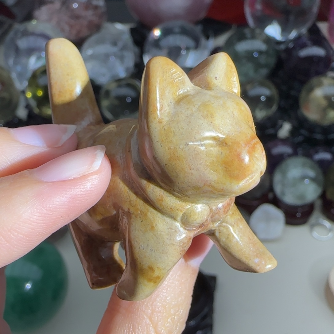 水晶未镶嵌摆件b048