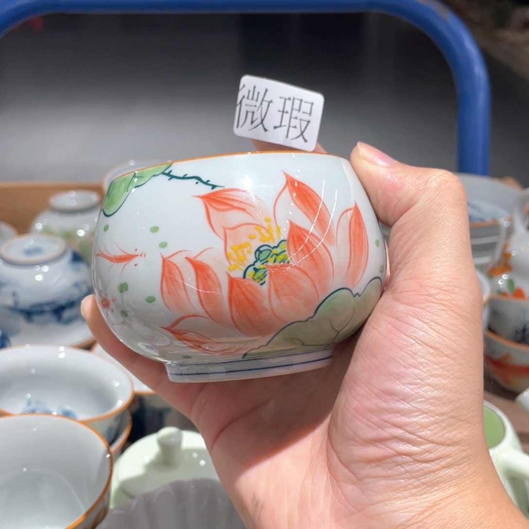 釉下手绘茶具微瑕