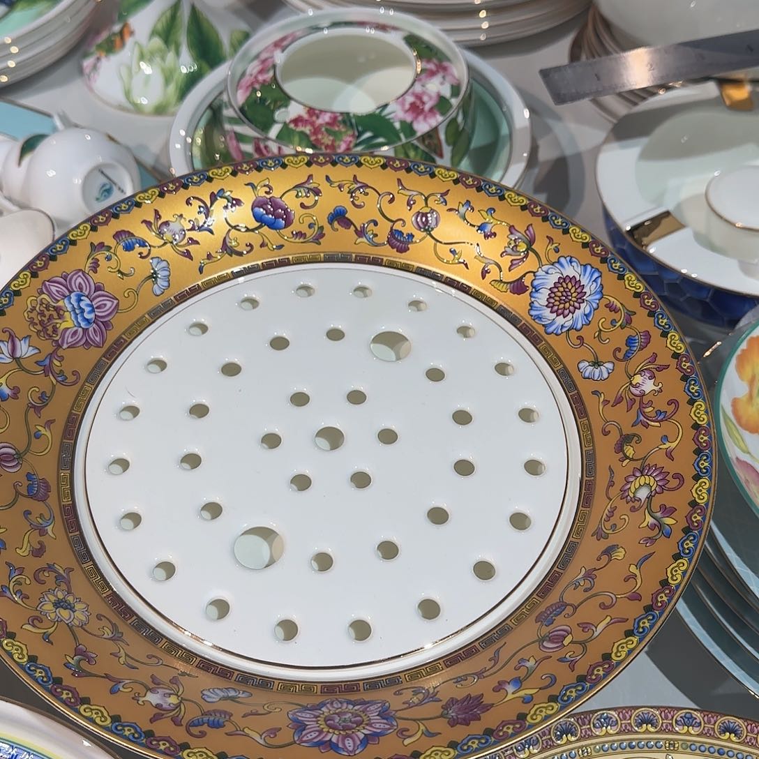 骨瓷骨瓷珐琅彩工艺