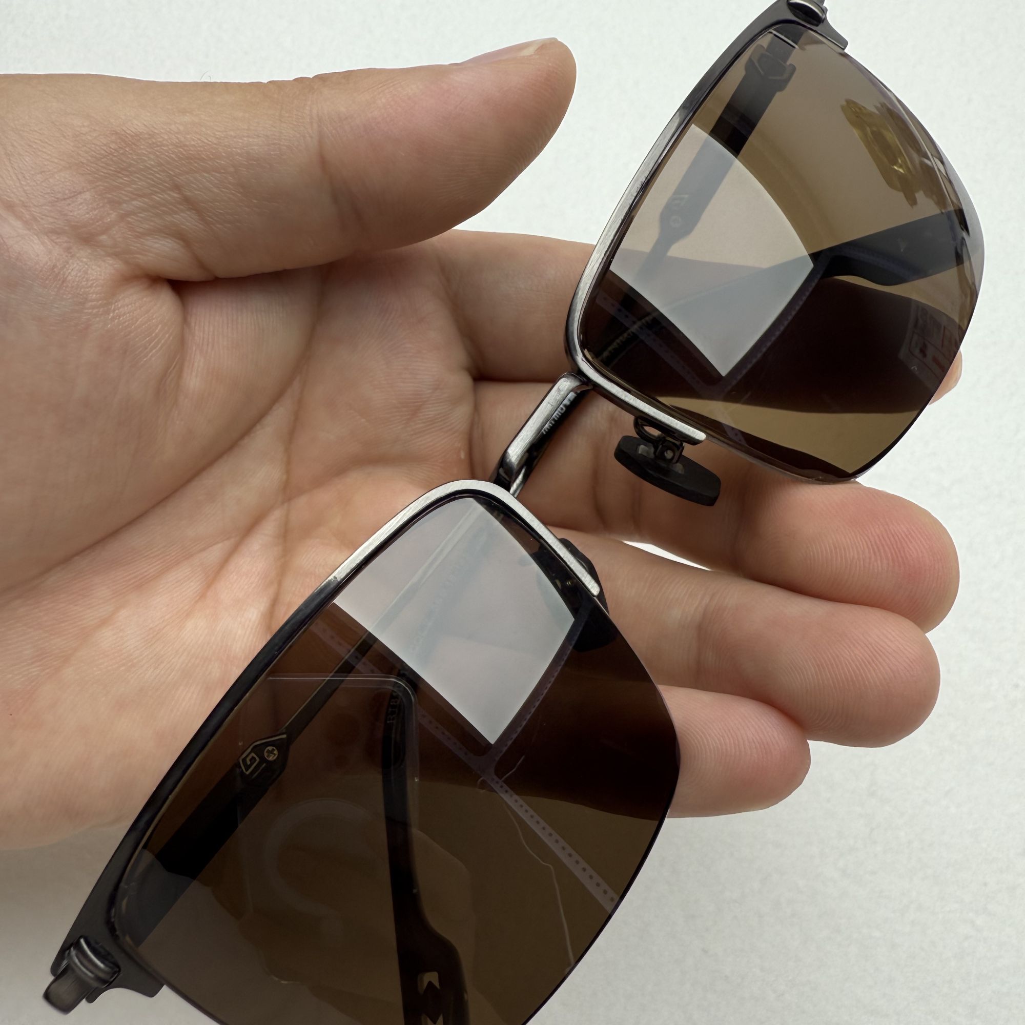 26号纯钛框架高品质800弯托力克石头镜纯水晶太阳镜