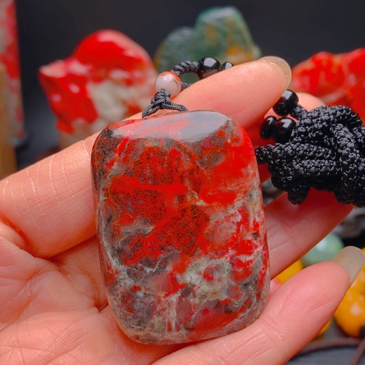 鸡血石鸡血石挂牌