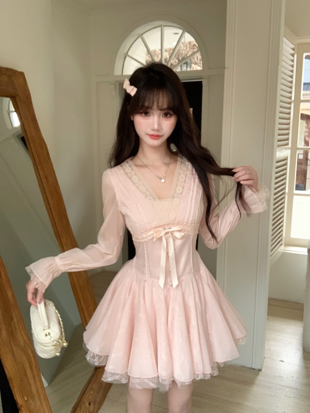 越韩小鱼 可丽露少女长袖版 法式纯欲风蕾丝边重工蓬蓬粉色连衣裙