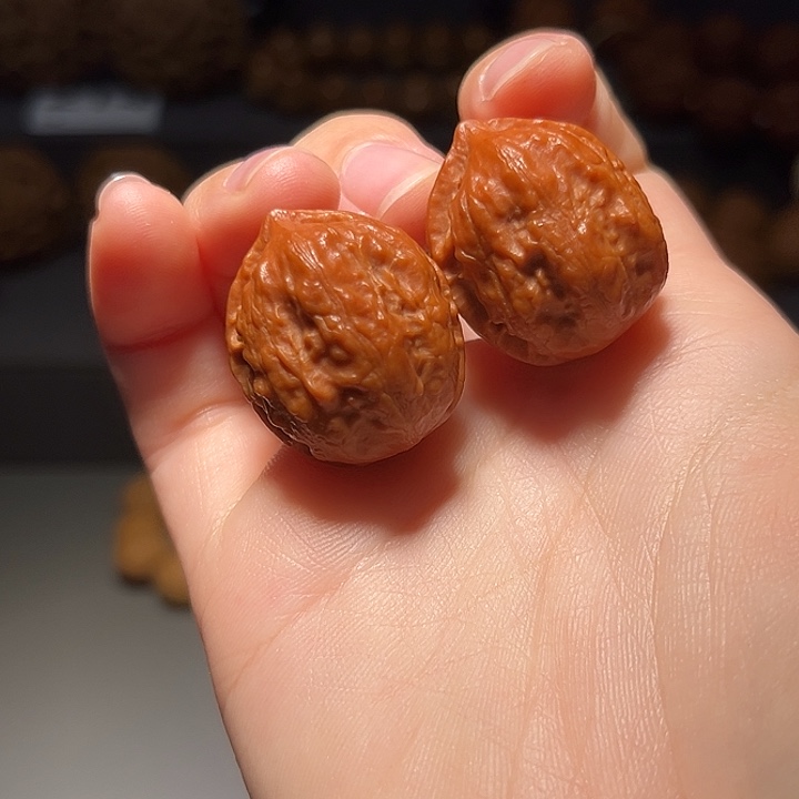 把件文玩核桃红豆226