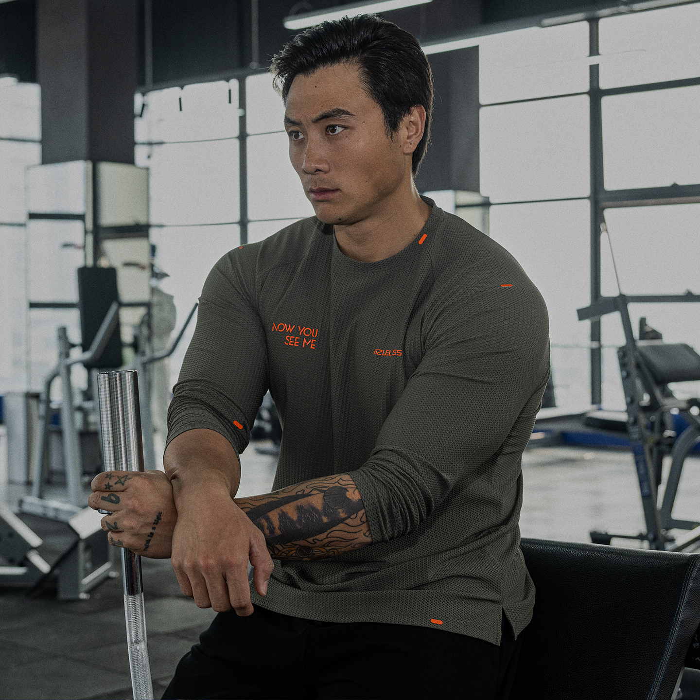 RULELESS 《惊天盗脂团》鳞甲纹理 高弹速干运动紧身长袖 2026早春