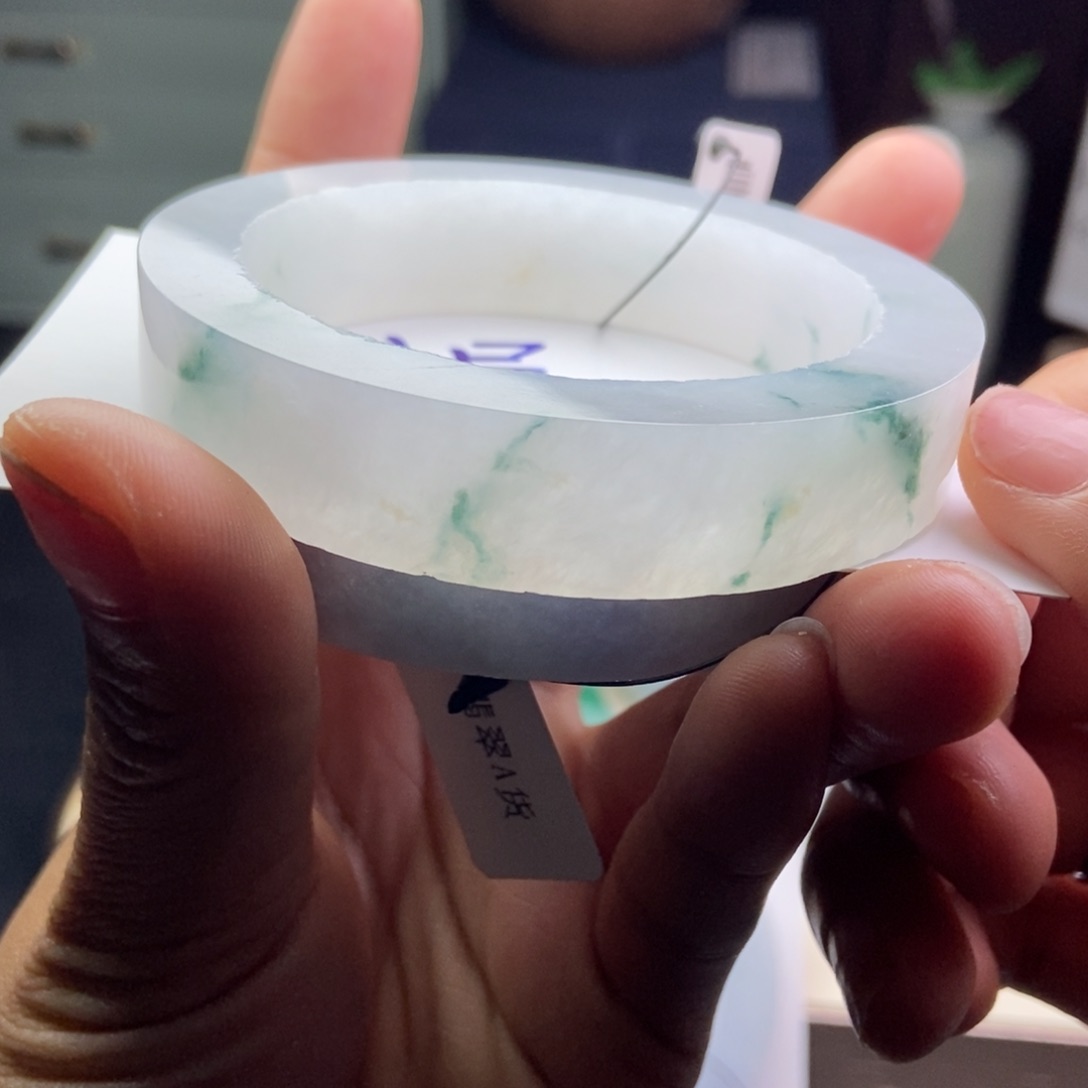 定制翡翠翡翠手镯未镶嵌