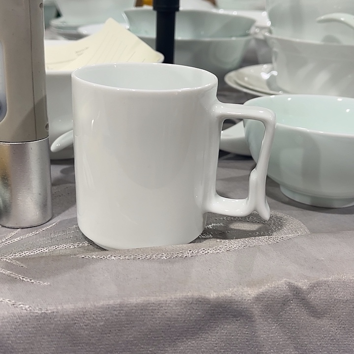 瓷片高白泥马克杯，一个，小号