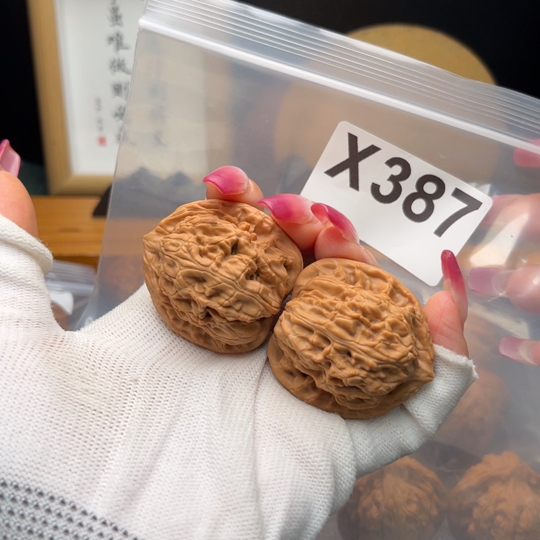 文玩核桃把件38左右雾灵山x 387