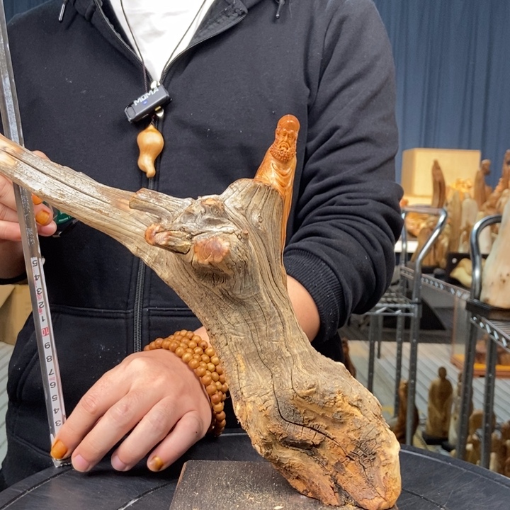 柏木（崖柏）随型摆件