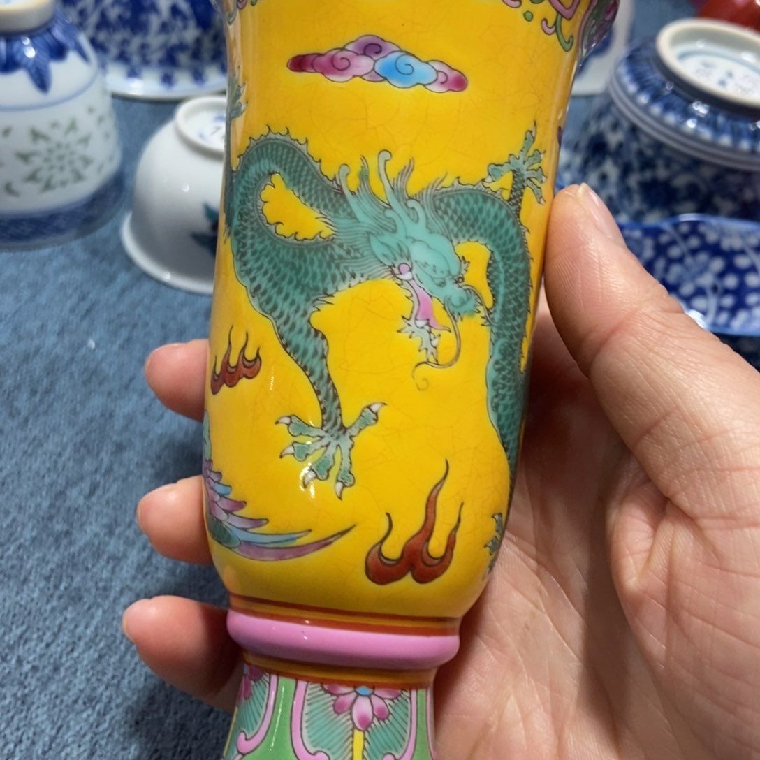 永***，源思陶瓷有限公司