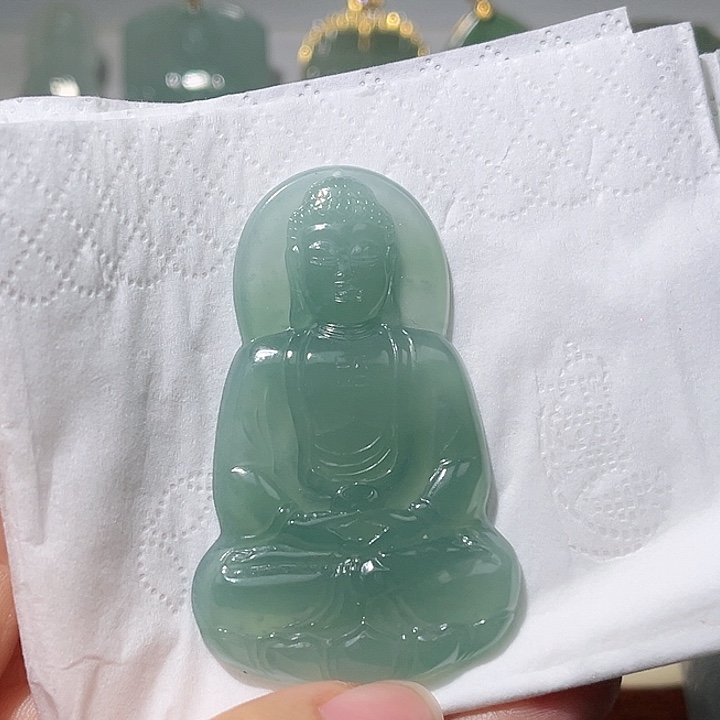 颈饰未镶嵌翡翠天然翡翠