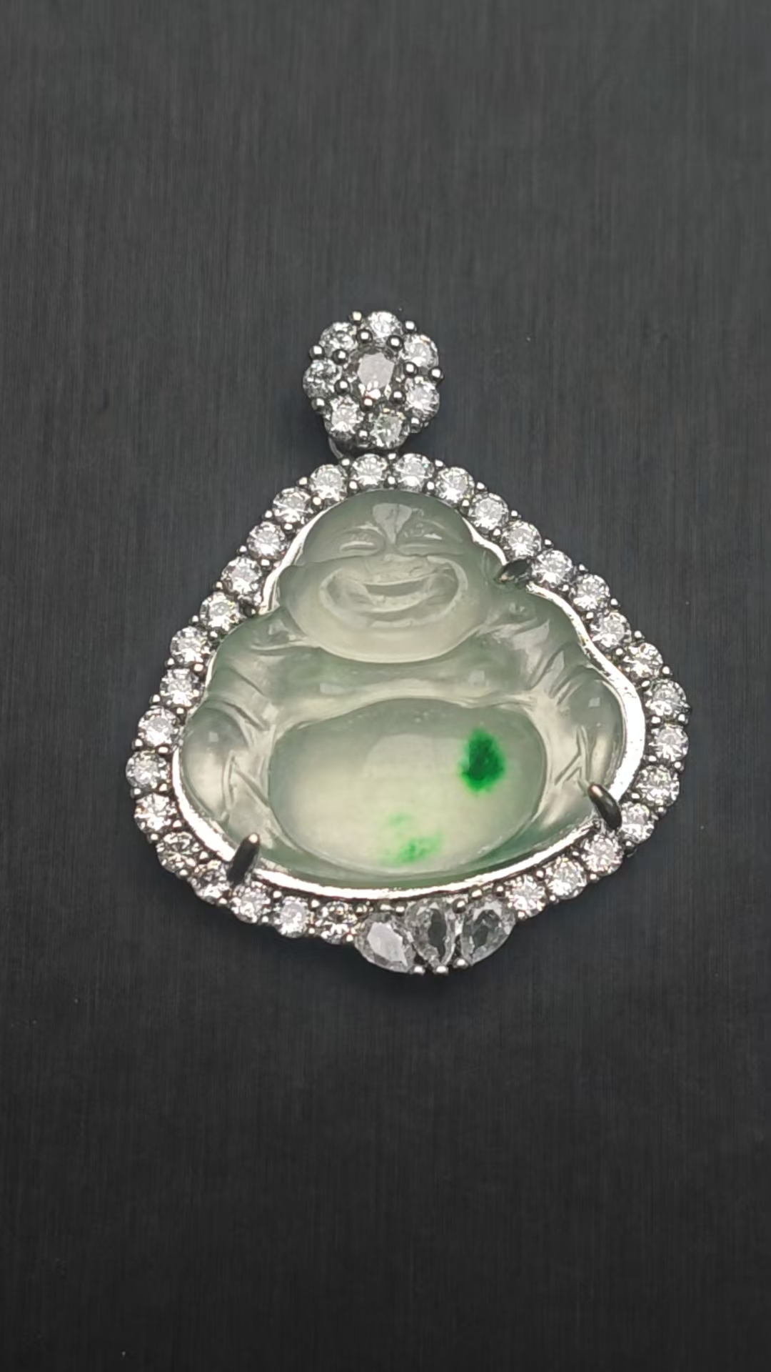 YY30翡翠常规吊坠【邂逅翡翠高冰吊坠，冰透绿意，开启浪漫时光】