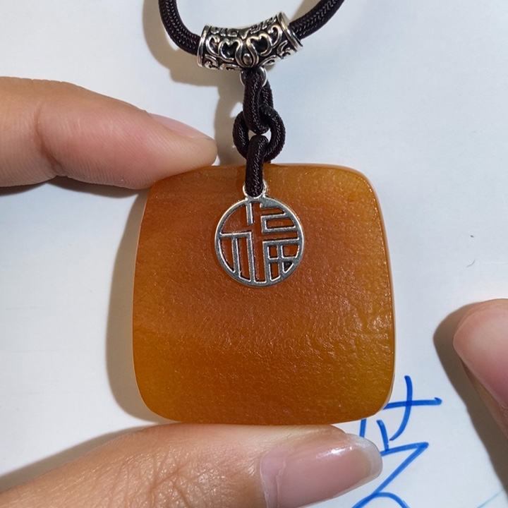 定制琥珀未镶嵌琥珀