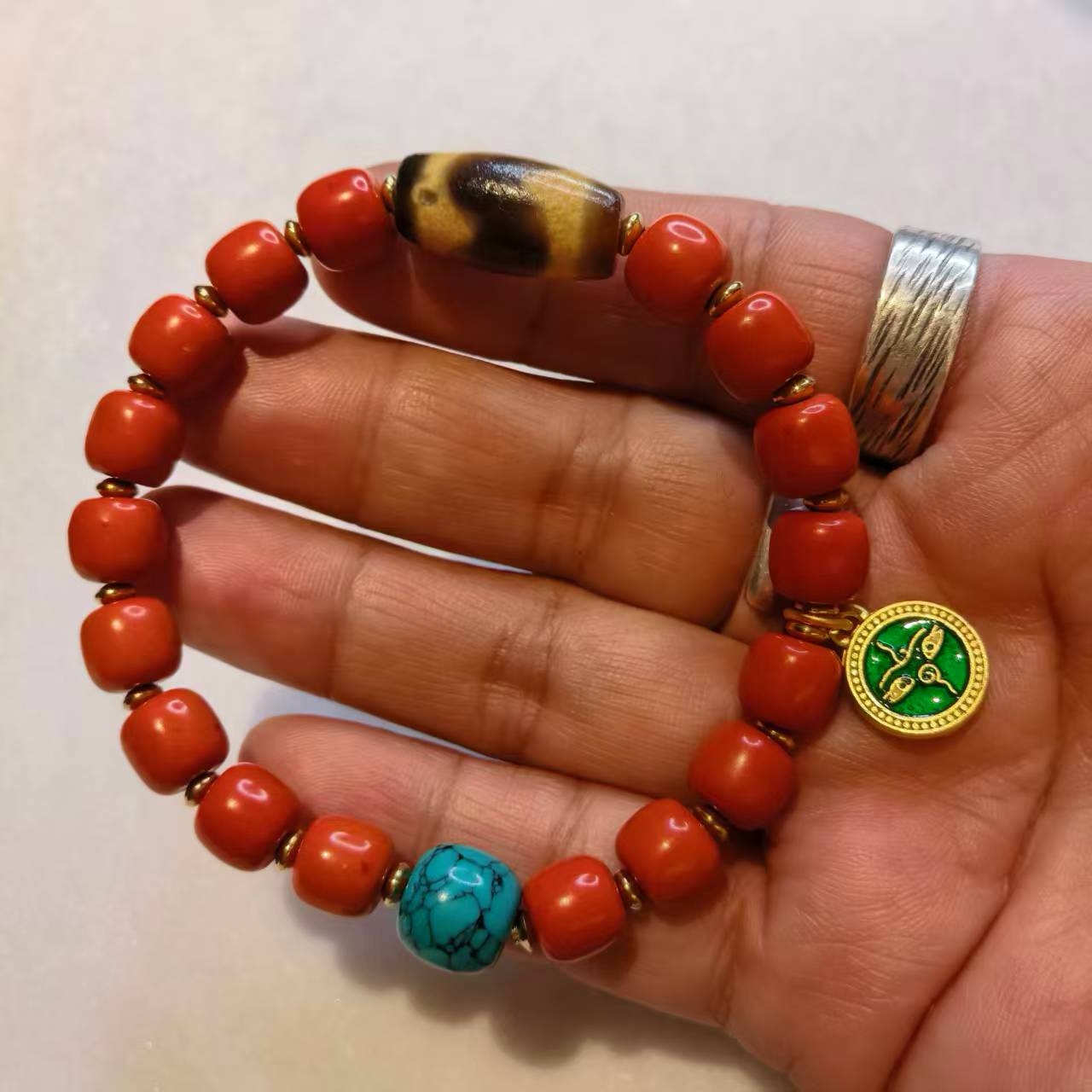 非金属树脂手链 红色单圈手链