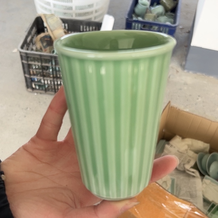青瓷小米茶器龙泉青瓷