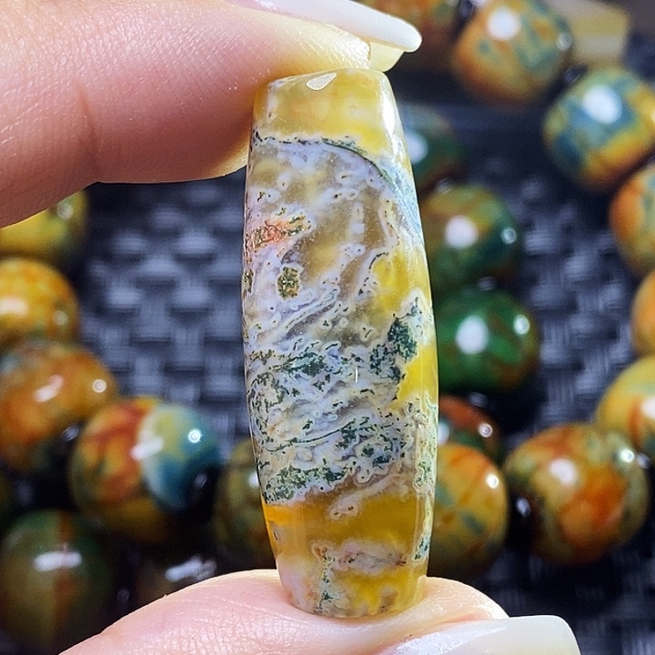 琪***石玛瑙/玉髓未镶嵌颈饰