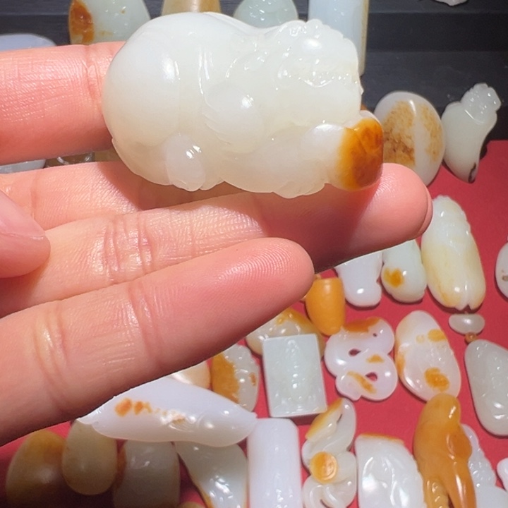 和田玉挂件未镶嵌