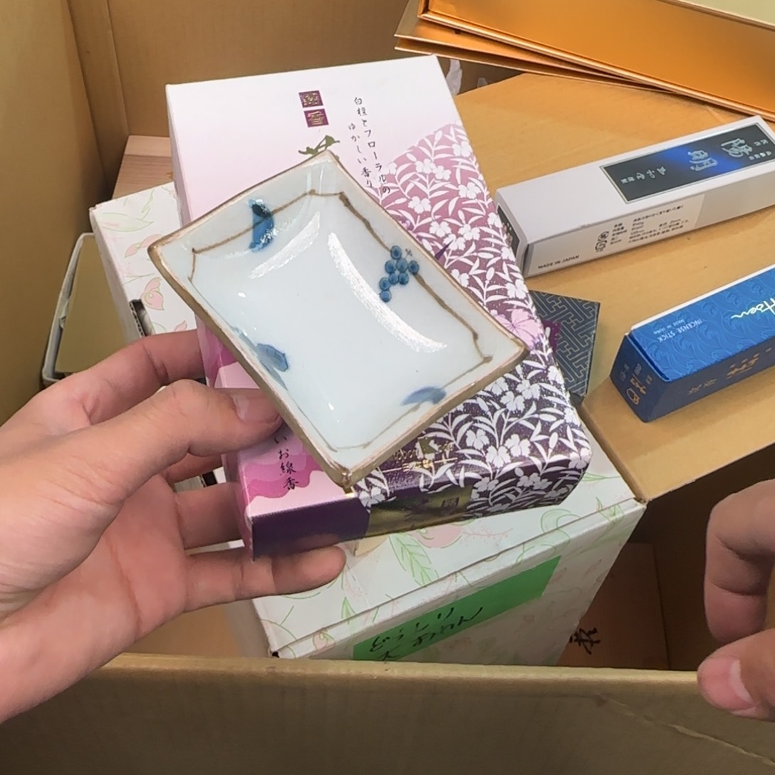 陶瓷孤品单件车里拍的