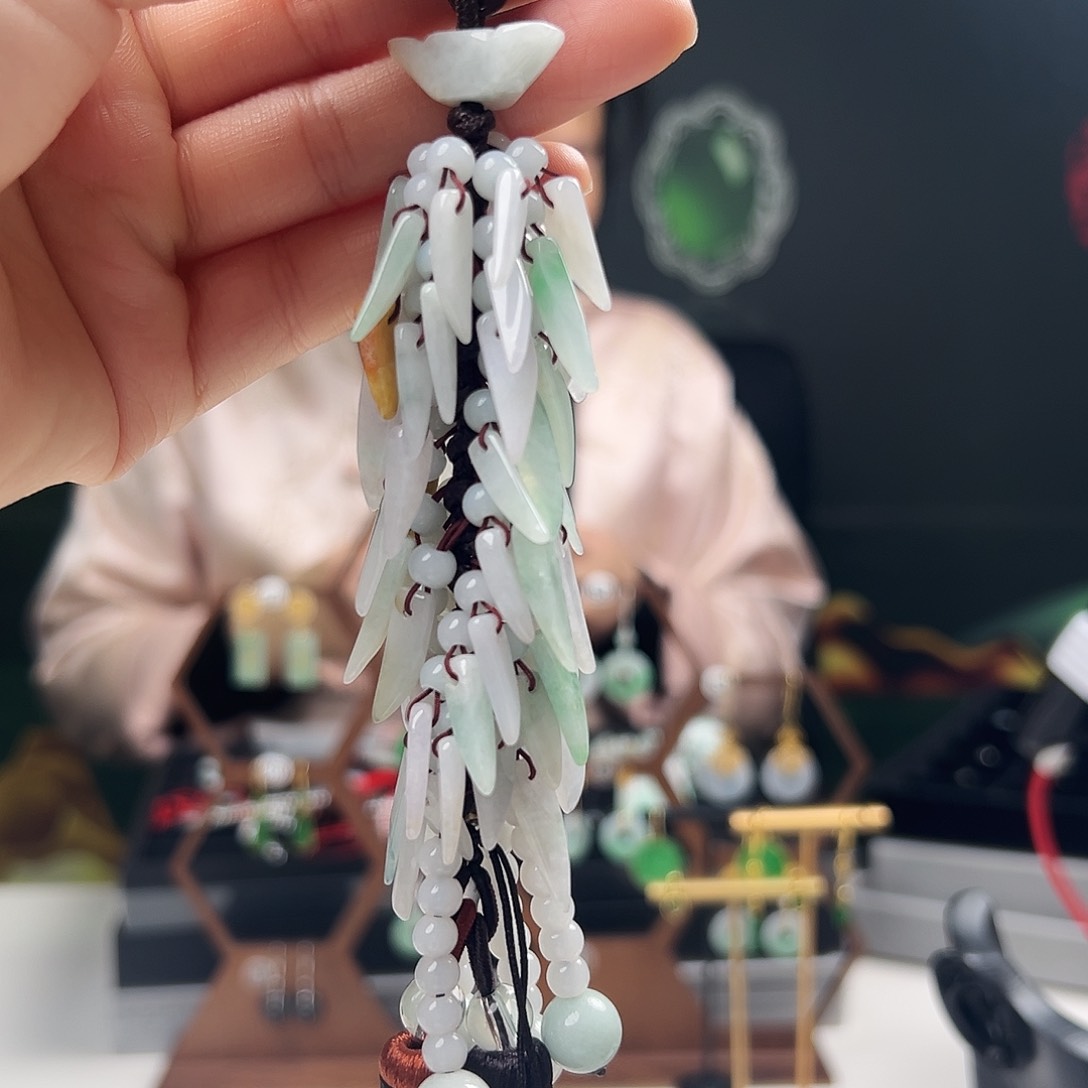 未镶嵌翡翠耳饰车挂了件