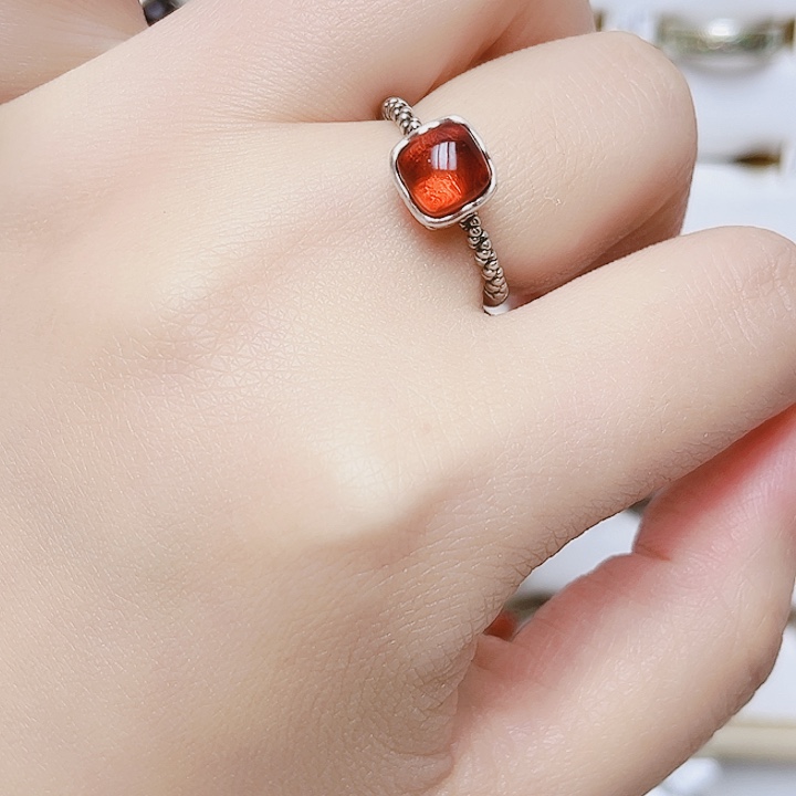 血珀银S925镶嵌戒指