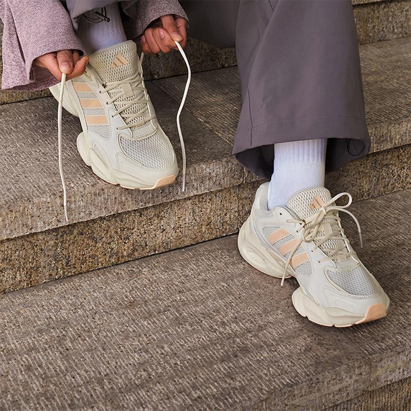 Adidas/阿迪达斯男女透气超轻缓震复古厚底老爹鞋 JR6332