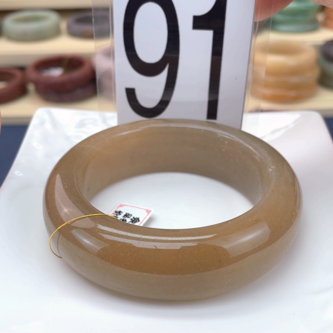 【闪购商品】石英质玉手镯未镶嵌