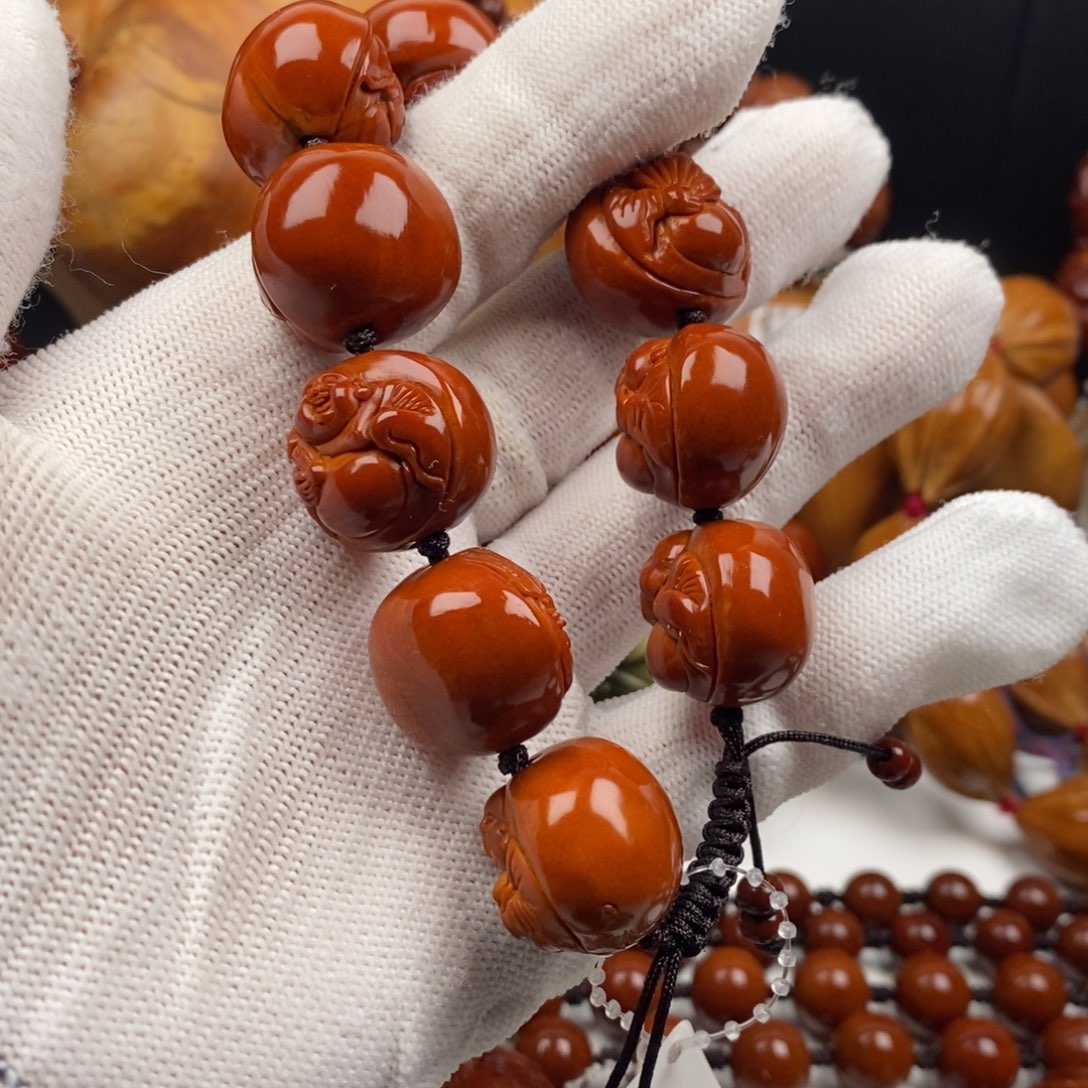 橄榄核手串光****者我想知道