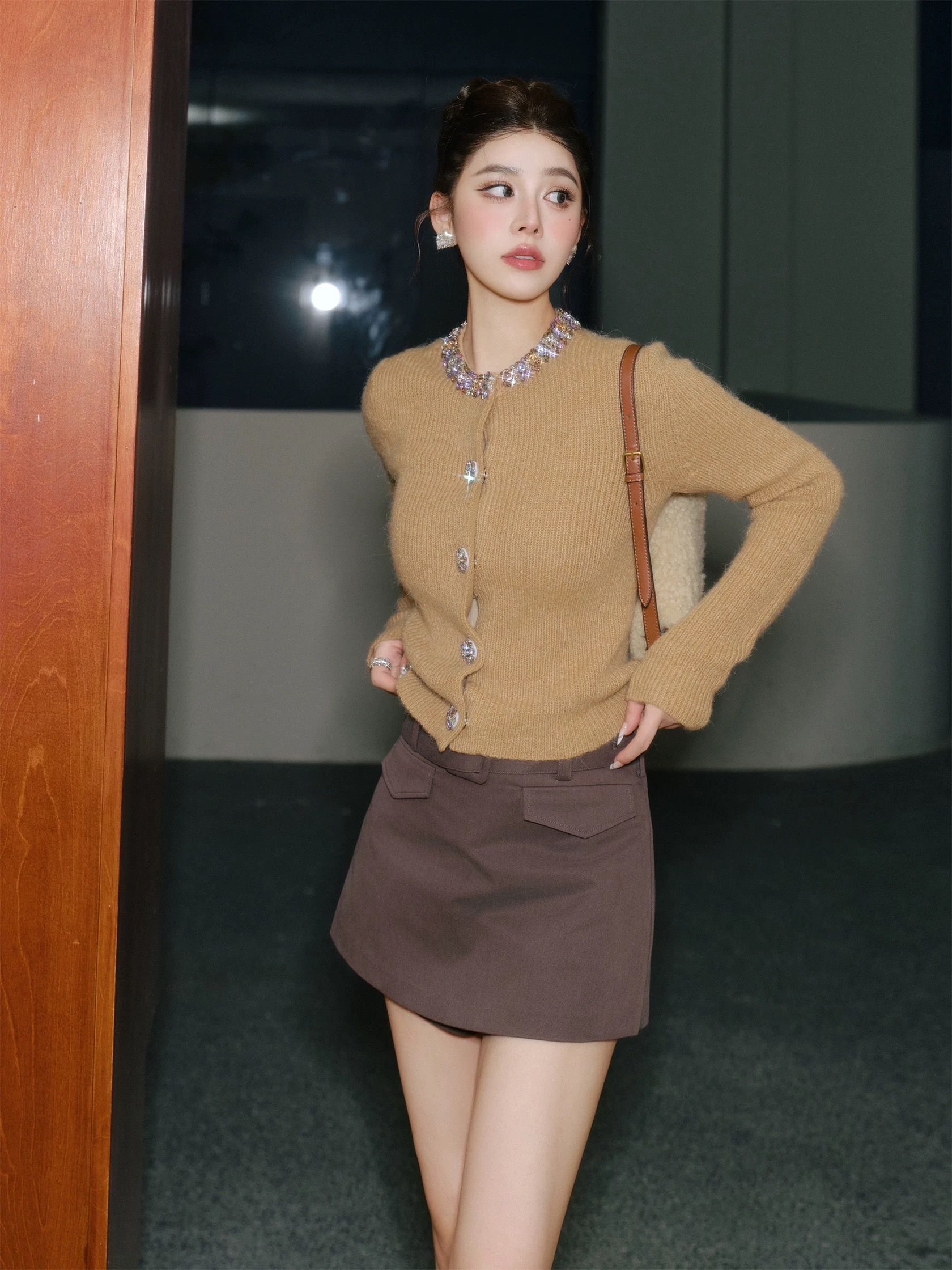 25293秋冬法式小香风时尚显瘦百搭长袖休闲小众轻奢气质上衣