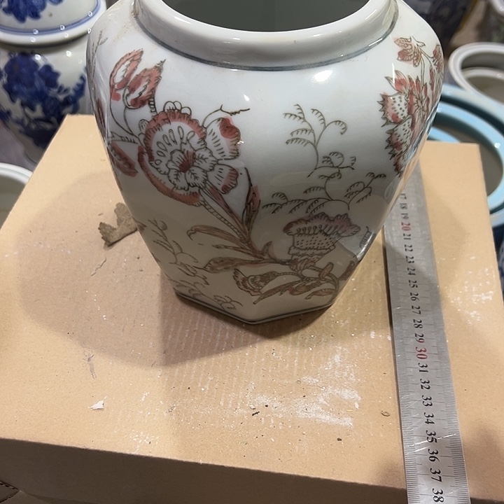 瓷片瑕。。。。。。。。。。。，。。