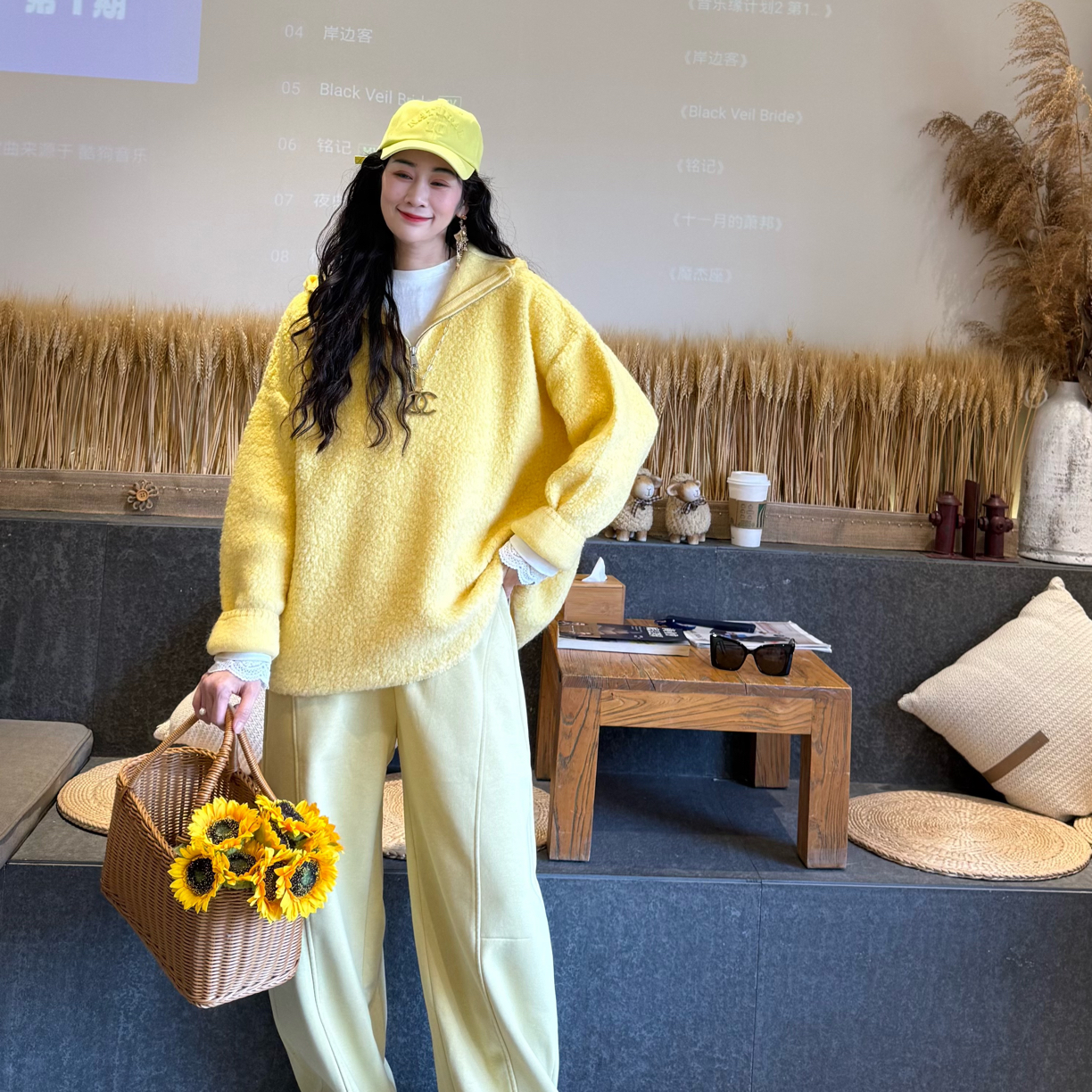 雪儿品集-绵羊毛半拉链连帽卫衣