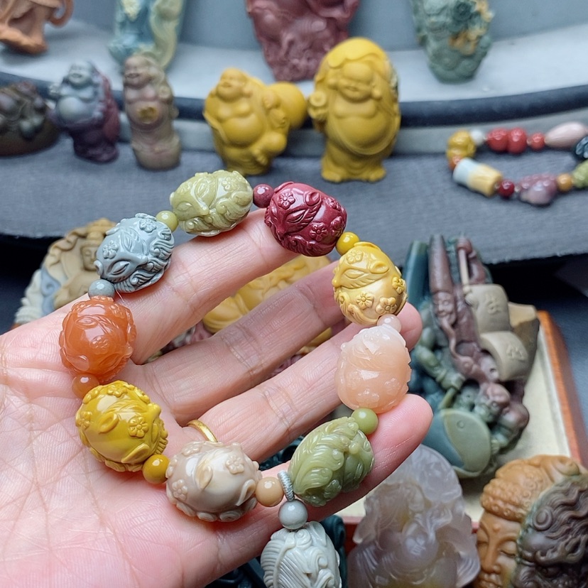 【闪购商品】定制石英质玉吊坠未镶嵌