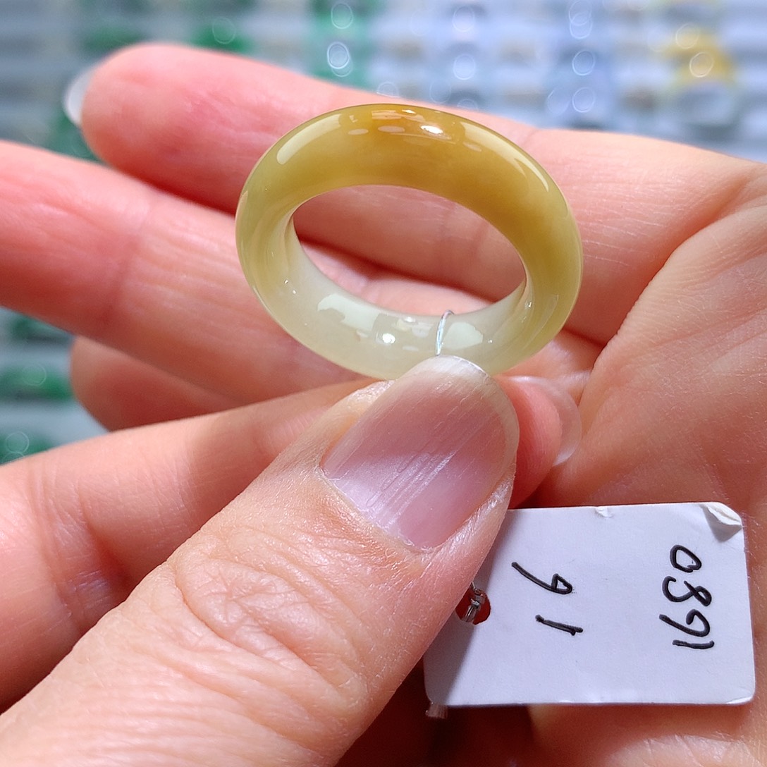 翡翠戒指未镶嵌16号