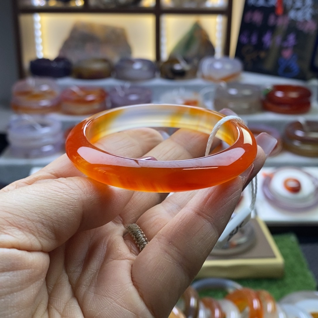 手镯玛瑙/玉髓未镶嵌