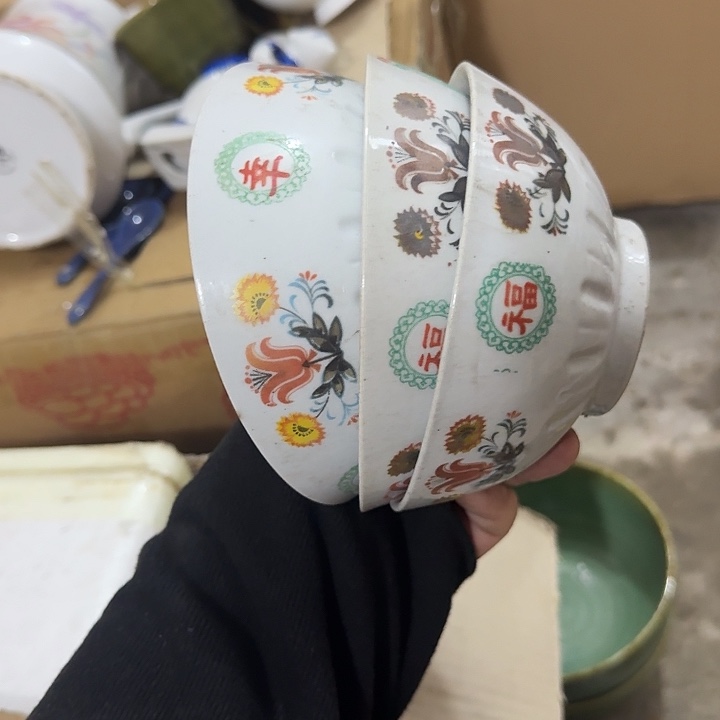 茶盏陶瓷盘子啥都有