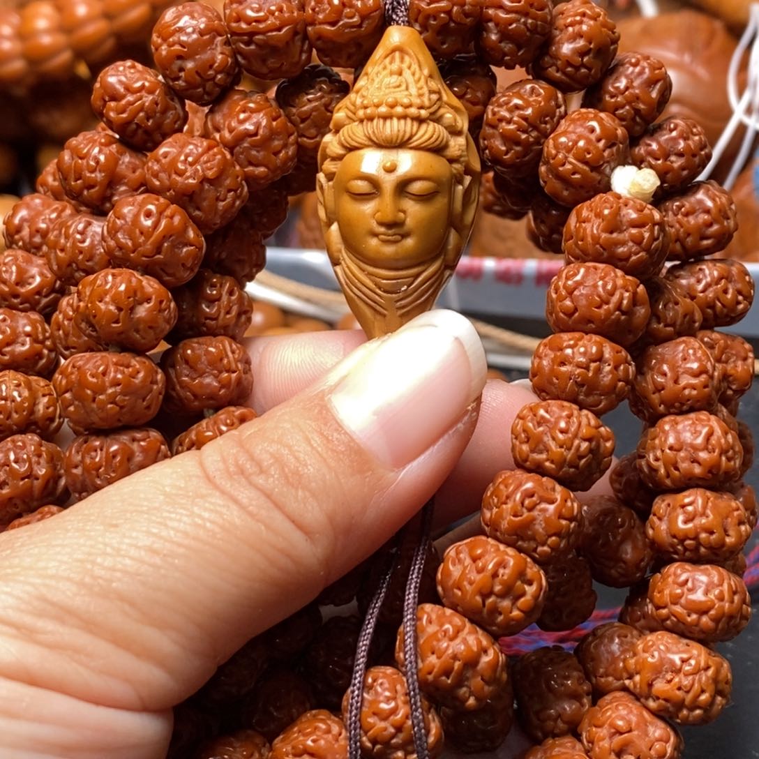 吊坠猴头核桃橄榄