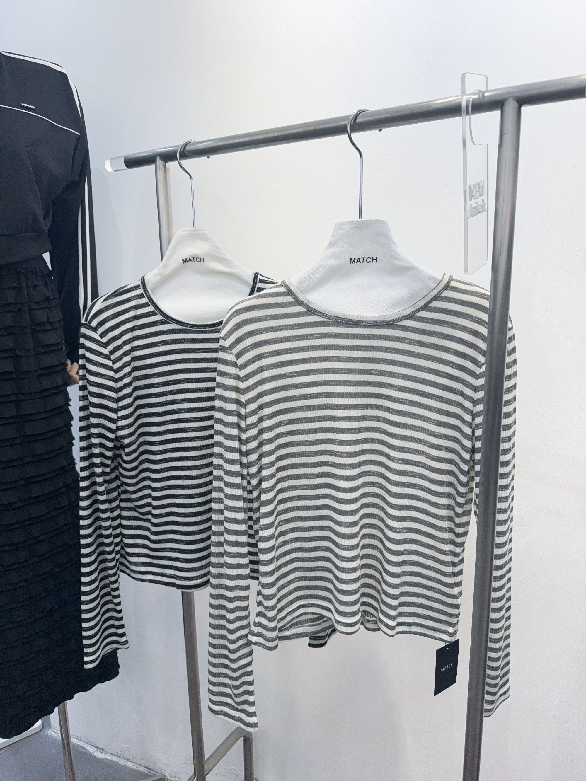 秋季新款两色条纹长袖