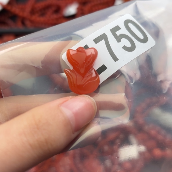 南红玛瑙珠宝奇石未镶嵌